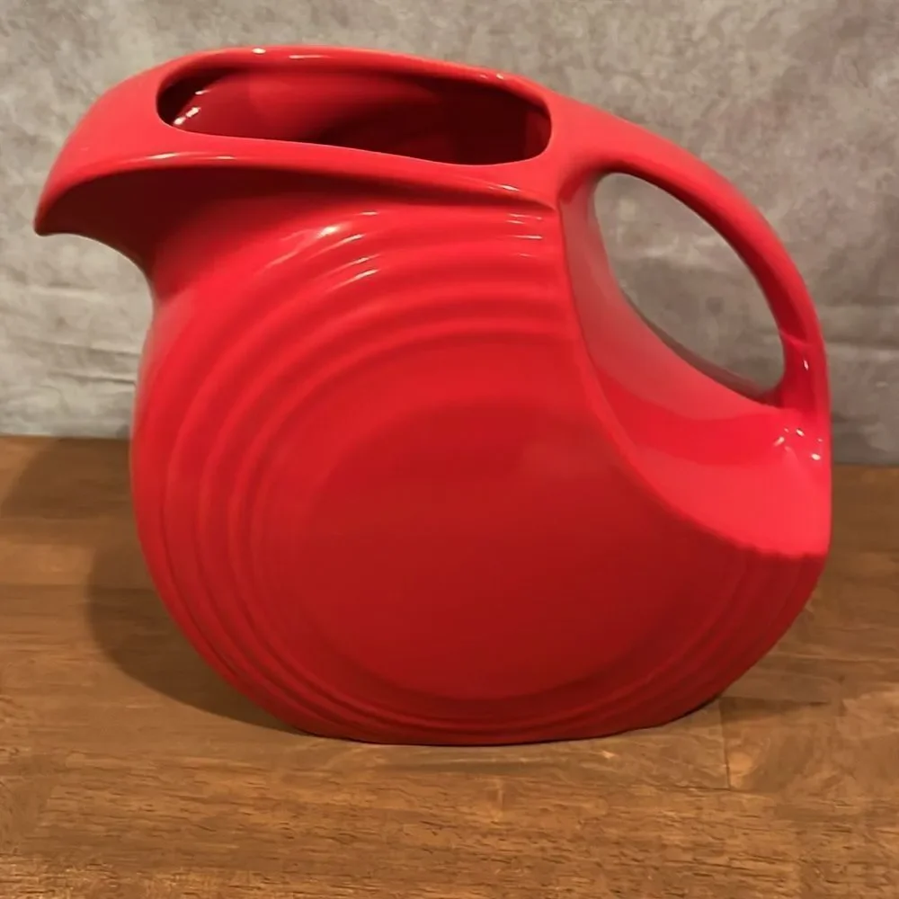 Fiestaware Scarlet 64 Oz Pitcher